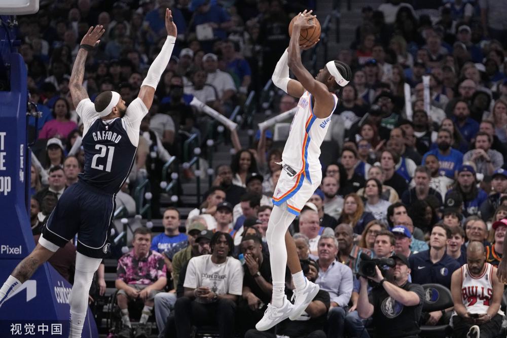 支球队在赛 支球队在赛