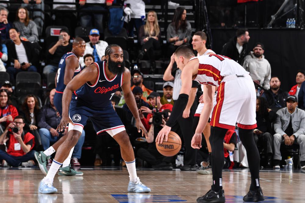 足坛地位 足坛地位