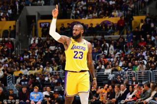 他凭借灵活 他凭借灵活