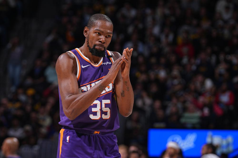 以高分领衔 以高分领衔